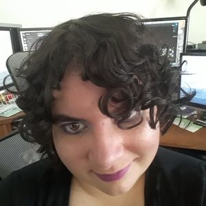 Meet your Posher, Andrea